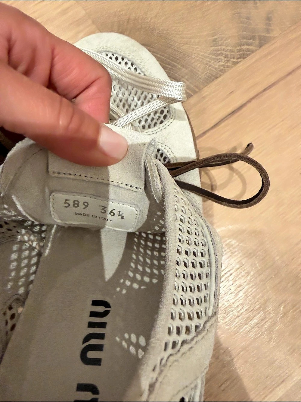 Miu Miu Rete Scamosciato Sneaker White & Brown EU 36.5 excellent condition - Picture 5 of 6